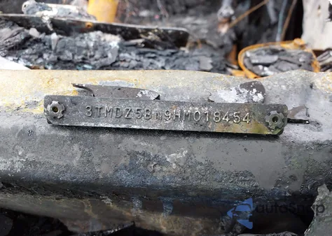 2017 Toyota Tacoma Sr5 V6 from USA, damaged, VIN 3TMDZ5BN9HM018454